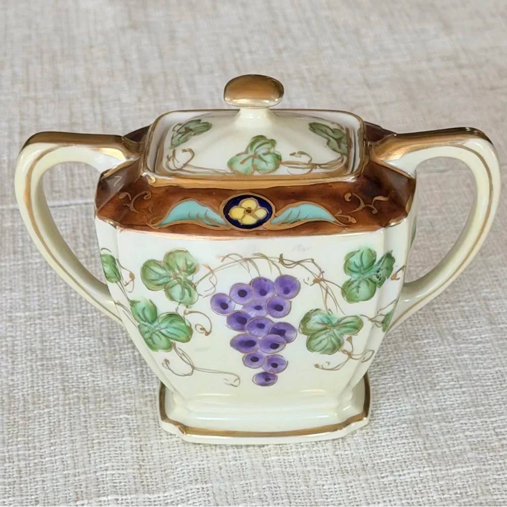 Antique Noritake Hand-Painted Grape Creamer and Sugar Bowl w/Top Set,  apan